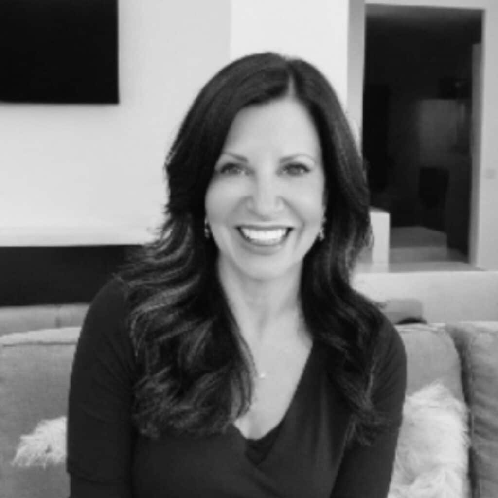 Sheri's Headshot